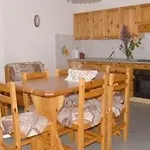 Plan D'avie Фермерский дом *
